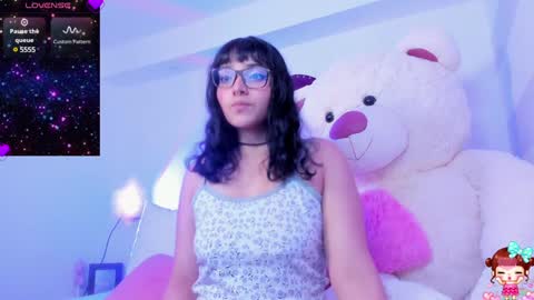 Instagramlucyluy10 online show from 01.17.25