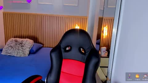 Snapshot of lucymars1 chatting on 10.22.25 L U C Y online show from 10.22.25