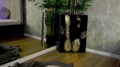 lucyrayy online show from 03.03.26