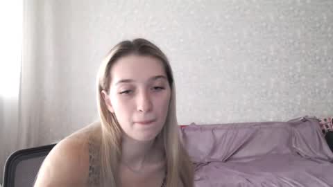 Lucy Ree online show from 09.13.25