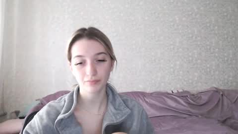 Lucy Ree online show from 09.17.25