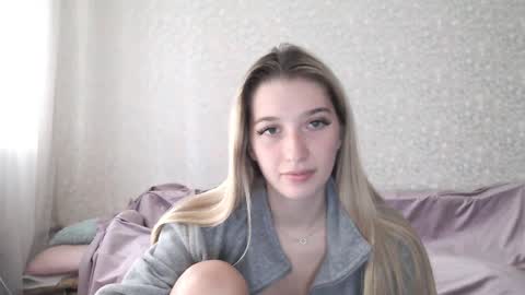 Lucy Ree online show from 09.18.25