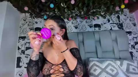 Snapshot of lucyrosse_ chatting on 06.14.26 Lucy online show from 06.14.26