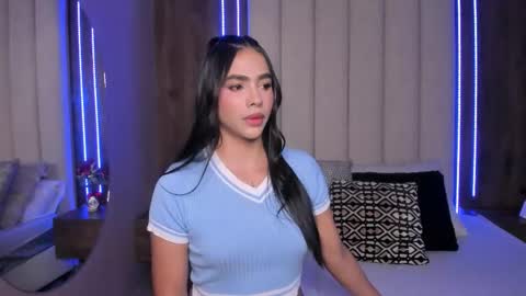 Snapshot of lucysalvatore chatting on 02.19.26 Lucy online show from 02.19.26