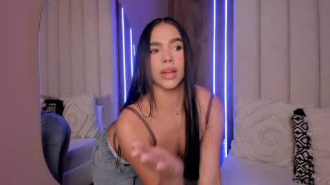 Lucy online show from 04.05.26