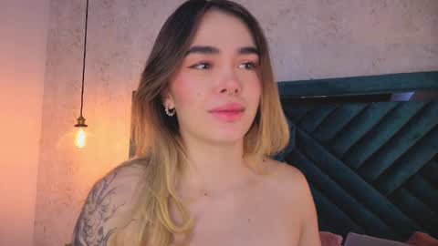 Snapshot of lucyvega4 chatting on 10.05.25 Lucy online show from 10.05.25