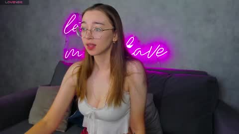 Lucy online show from 07.08.26