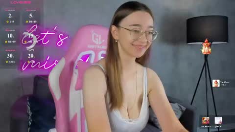 Lucy online show from 07.11.26