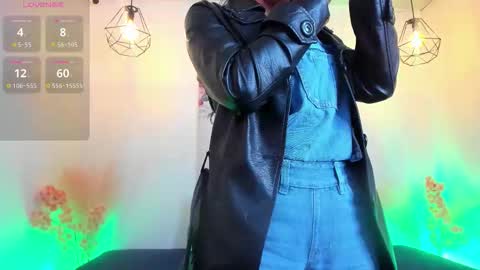 Lucy Liiu online show from 01.07.26