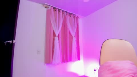 LUCYY FROM HOME  online show from 12.12.24