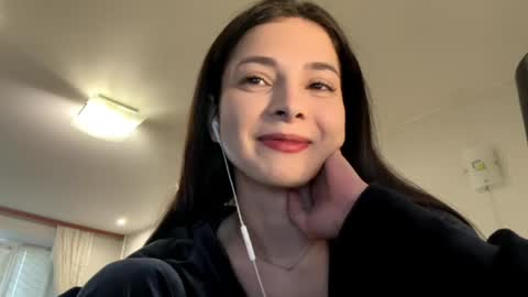 Mika online show from 03.24.26