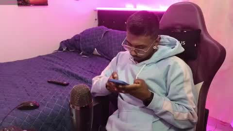 Snapshot of lufehott chatting on 01.02.25 lufehott online show from 01.02.25