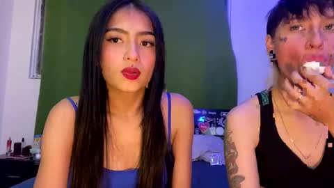 Snapshot of lugiiz05_ chatting on 11.05.25 lugiiz05_ online show from 11.05.25