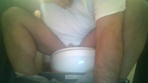Snapshot of lui1334 chatting on 01.19.26 mrfeetlover online show from 01.19.26