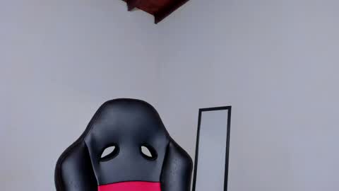 Luigi Vitale online show from 04.15.26