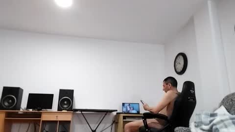 Luigi online show from 03.05.26