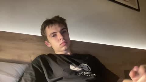 Luis online show from 11.14.25