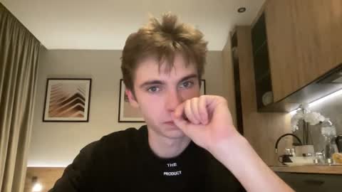 Luis online show from 11.18.25