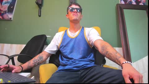 Snapshot of luis_as chatting on 01.15.25 Luis AS online show from 01.15.25