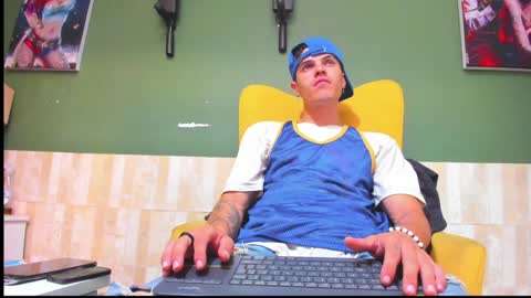 Snapshot of luis_as chatting on 01.24.25 Luis AS online show from 01.24.25