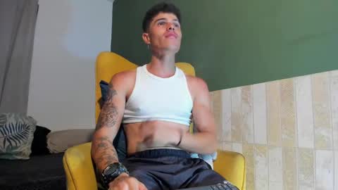 Snapshot of luis_as chatting on 02.21.25 Luis AS online show from 02.21.25