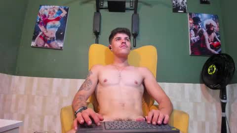 Snapshot of luis_as chatting on 03.08.25 Luis AS online show from 03.08.25