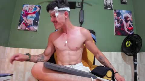 Snapshot of luis_as chatting on 03.08.25 Luis AS online show from 03.08.25