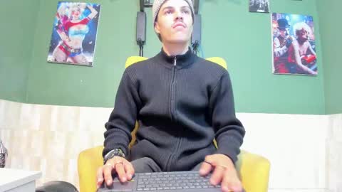 Snapshot of luis_as chatting on 03.12.25 Luis AS online show from 03.12.25