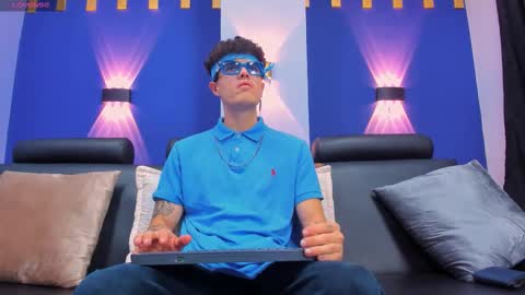 Snapshot of luis_as chatting on 10.22.25 Luis AS online show from 10.22.25