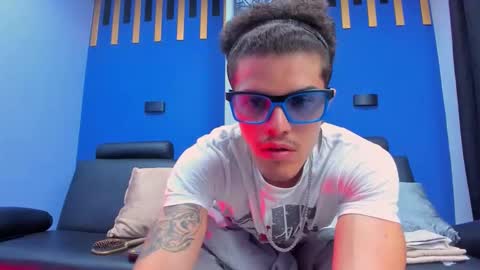 Snapshot of luis_as chatting on 10.27.25 Luis AS online show from 10.27.25