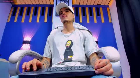 Luis AS online show from 11.18.25