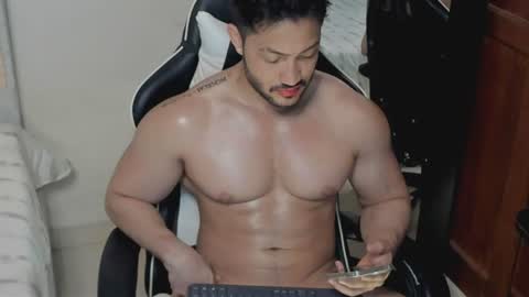 Snapshot of luis_baptista chatting on 07.08.26 luis_baptista online show from 07.08.26