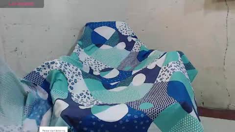 Snapshot of luisa2025_ chatting on 05.27.26 Hot Latina online show from 05.27.26