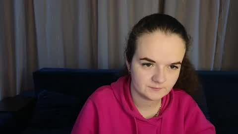 Snapshot of luisa_rosee chatting on 02.15.25 Luisa Rosee online show from 02.15.25