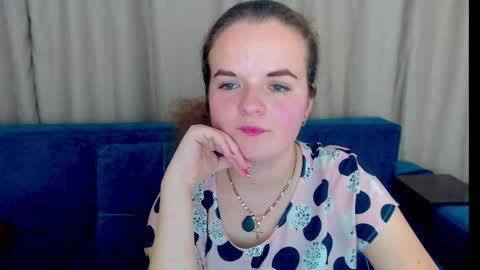 Snapshot of luisa_rosee chatting on 02.20.25 Luisa Rosee online show from 02.20.25