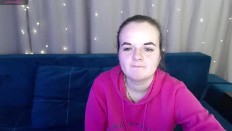 Snapshot of luisa_rosee chatting on 02.25.25 Luisa Rosee online show from 02.25.25