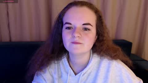 Snapshot of luisa_rosee chatting on 02.26.25 Luisa Rosee online show from 02.26.25