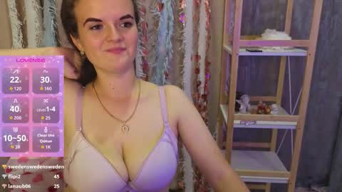Snapshot of luisa_rosee chatting on 09.19.25 Luisa Rosee online show from 09.19.25