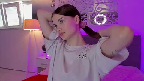 LuisaClover online show from 05.27.26