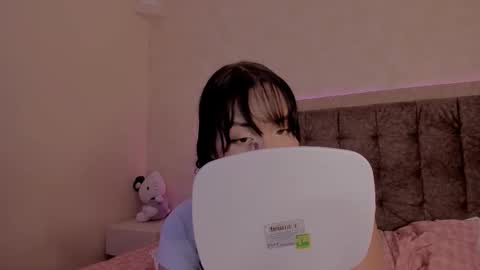 Snapshot of luisagiraldo_ chatting on 11.10.25 Luisa Giraldo online show from 11.10.25