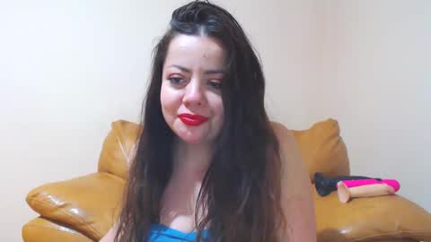 Cassie online show from 12.21.25