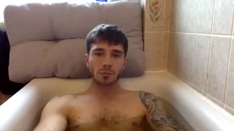 Snapshot of luisbadx chatting on 11.15.25 Luis Badx online show from 11.15.25