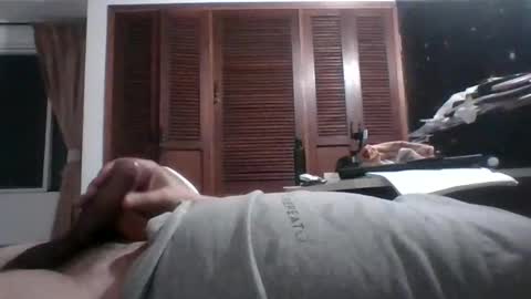 luisfer86 online show from 02.16.26