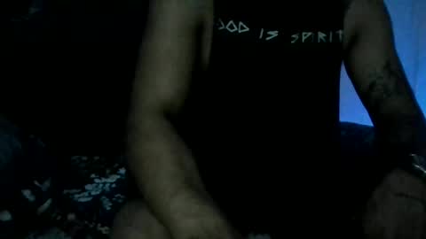 Snapshot of luisjg24hrs chatting on 06.24.26 luisjg24hrs online show from 06.24.26
