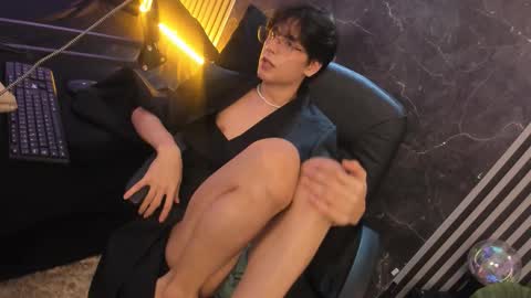 Snapshot of luixdust1 chatting on 10.08.25 luixdust1 online show from 10.08.25