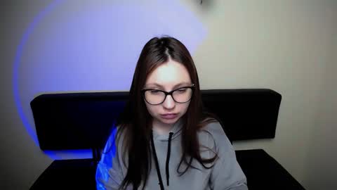 Luiza online show from 03.19.26