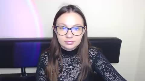 Luiza online show from 06.18.26