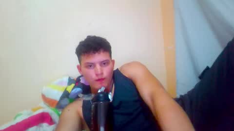 Snapshot of lukas2002alien622712 chatting on 09.21.25 Lukas online show from 09.21.25