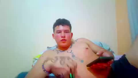 Snapshot of lukas2002alien622712 chatting on 09.23.25 Lukas online show from 09.23.25