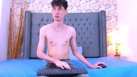 luke_carter online show from 11.11.25